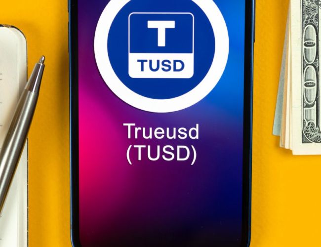 Проблемы подтверждения у стабильной криптовалюты TrueUSD.