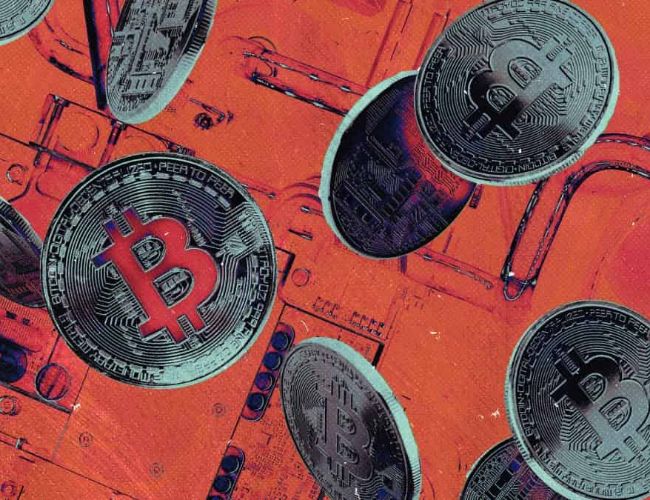 Падение Биткойна до $89,000: аналитики предупреждают о ключевых уровнях сопротивления и возможном укреплении цены