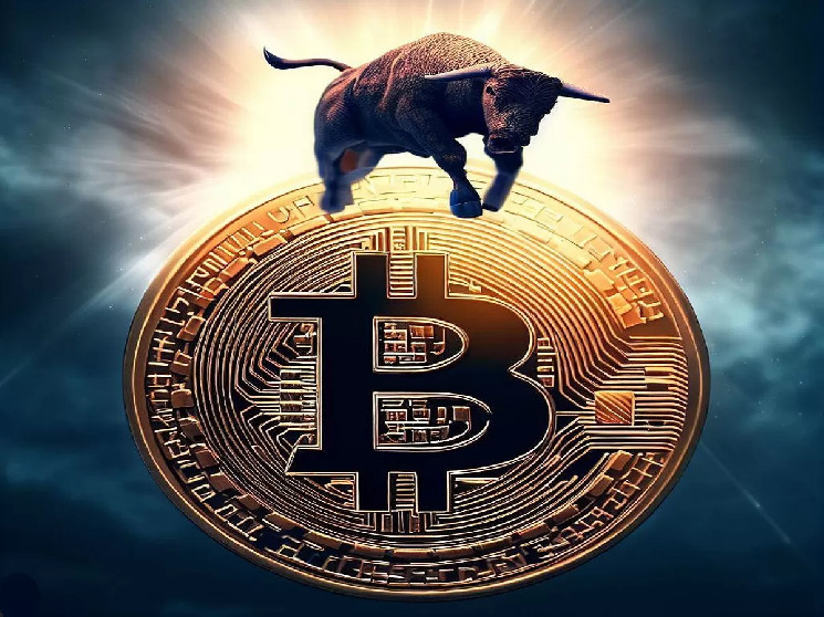 Bitcoin Spot ETF: новые исторические максимумы