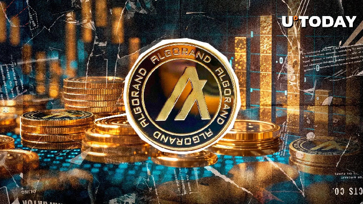 Algorand (ALGO) вырос на 27% за 24 часа благодаря золотому кресту и достиг максимума в $0.38, укрепляя свои позиции на рынке.