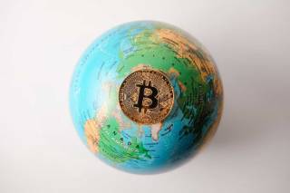 Биткойн стал 10-й крупнейшей валютой мира: новое историческое достижение и рост цены выше $100,000