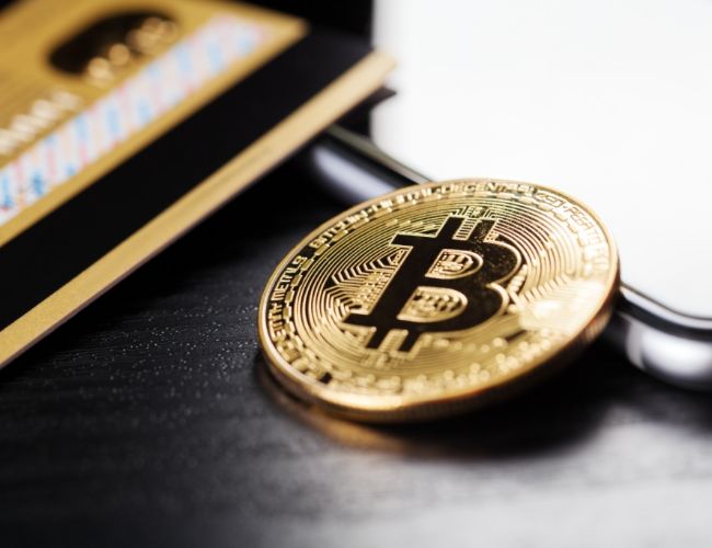 Падение Bitcoin ETF от BlackRock на фоне страхов о квантовых вычислениях: что происходит с крипторынком?