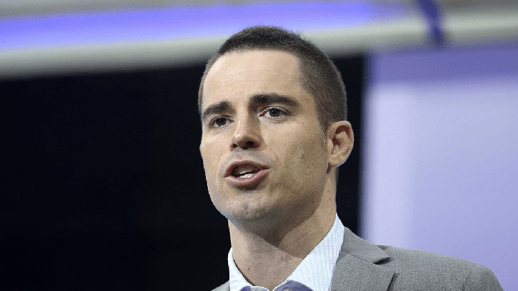 Такер Карлсон и Роджер Вер: биткойн, экстрадиция и законодательные игры расследования