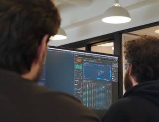 Solana випередила Ethereum у залученні нових розробників у 2024 році, демонструючи зростання на 83% серед крипто-екосистем.