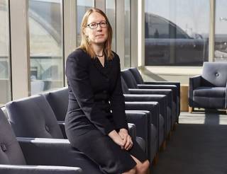 Гестер Пірс закликає до реформ у регулюванні криптовалют: ясність, співпраця та підтримка інновацій для стабільного розвитку індустрії.