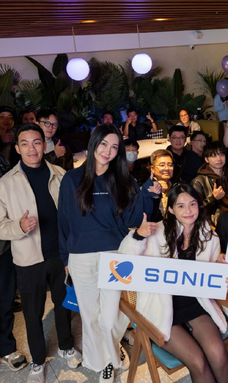 Соник и Инъектив запускают первую кросс-цепную платформу для умных агентов на Солане