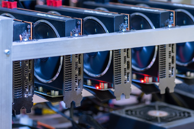 Крах акцій Bit Brother: перемога коротких продавців