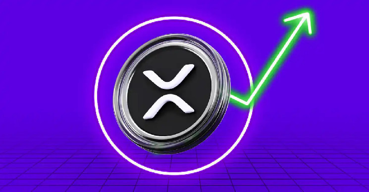 Прогноз цены XRP: консолидация и возможный рост к историческому максимуму