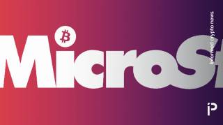 Биткойн растет, но акции MicroStrategy продолжают падать: анализ последних 30 дней