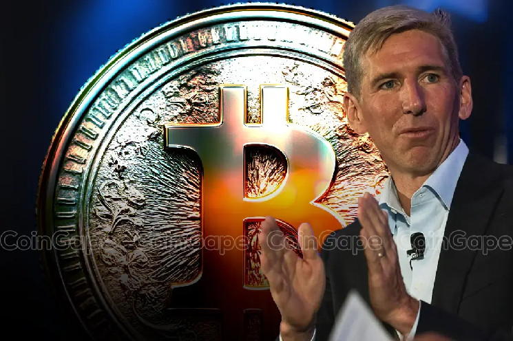 Чешская Республика создает стратегический резерв биткойнов: мнение CIO Bitwise о глобальной криптоэкспансии