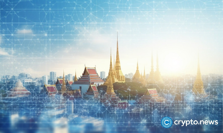 Таиланд запускает пилотный проект по оплате криптовалютой для туристов на Пхукете