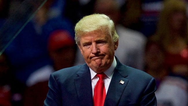 Критика TRUMP Coin: инсайдеры криптоиндустрии предупреждают о рисках и конфликтах интересов