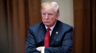 Трамп потерял 50 миллионов долларов на крипторынке из-за новых тарифов на Канаду, Мексику и Китай