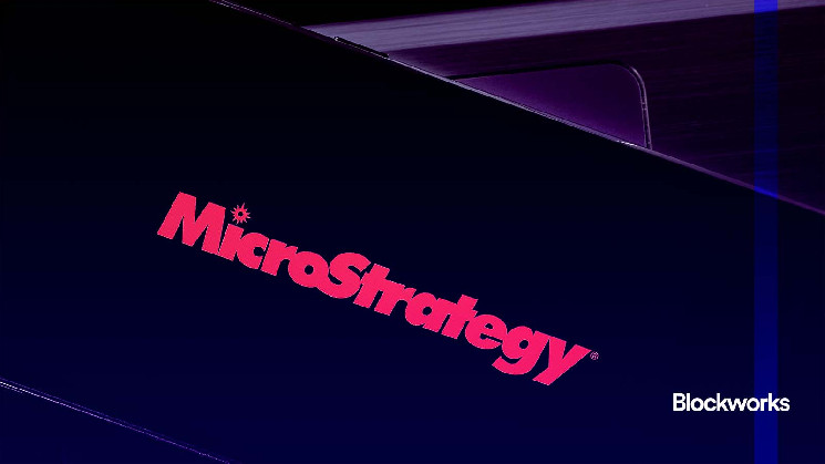 Пауза MicroStrategy в покупках биткоинов: анализ причин и следствий для крипторынка