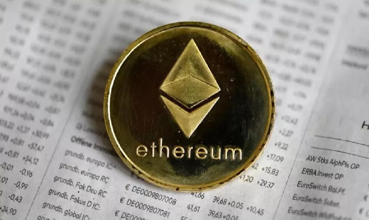 Ethereum втрачає позиції: Інвестори обирають Bitcoin та Solana замість ETH!