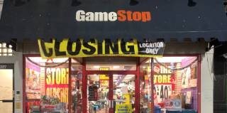 Криптоигры на подъеме: GameStop рассматривает Bitcoin, открытие сети Ronin и новые AI-компаньоны