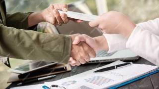 CZ поддержал аргентинских студентов пожертвованием 150 BNB после краха LIBRA