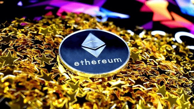 Ціна Ethereum падає: нові виклики на ринку криптовалют