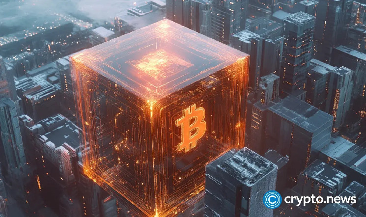 Bitlayer реализует BitVM для интеграции Биткойна в DeFi и расширения его полезности через партнерства с различными блокчейнами.