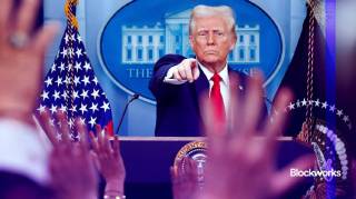 Трамп проведет первый криптосаммит в условиях споров по регулированию и законодательству в индустрии криптовалют