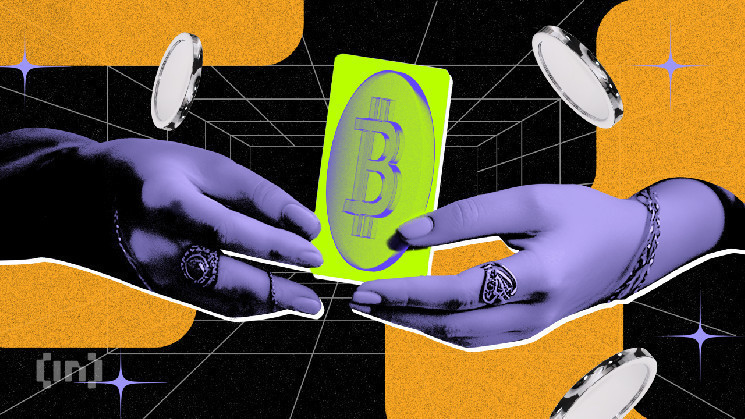 Биткойн тестирует уровень в $90,000 на фоне спекуляций о крипто-саммите Трампа: сможет ли он пробить $100,000?