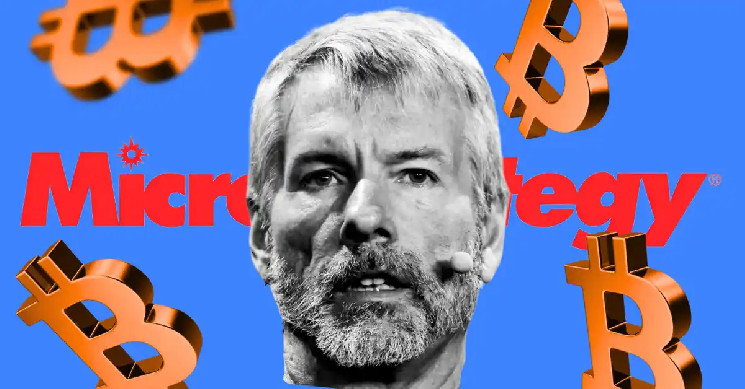 Падение цен на биткойн: как MicroStrategy теряет миллиард долларов и что ждёт компанию дальше?