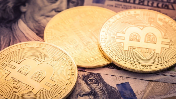 Сенатор Луммис поддержала создание стратегического запаса биткойнов в США под руководством Трампа