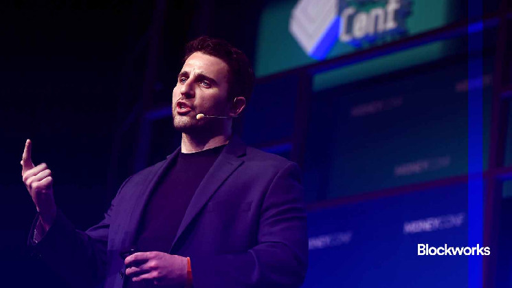 Как основателям преодолевать трудности и находить успешные таланты на рынке криптовалют