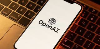 OpenAI заключает контракт на $11,9 млрд с CoreWeave для обучения ИИ-моделей и диверсификации вычислительных ресурсов перед IPO провайдера облачных вычислений.