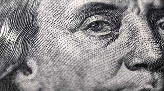 Стейблкоїни як ключ до домінування долара США: думки законодавців та роль у фінансовій системі