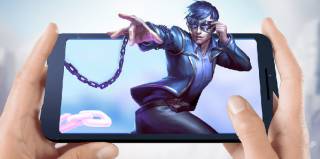 Ефіріум NFT Гра Боги Нескорені на iOS та Android