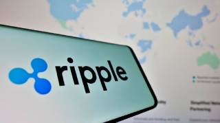 Ripple святкує перемогу: SEC відмовилася від апеляції, CEO компанії обговорює нові перспективи та майбутнє криптоіндустрії.