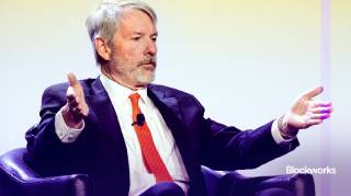 Возвращение Майкла Сэйлора: от $6 миллиардов потерь до криптоуспеха с MicroStrategy