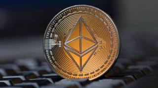 Великі інвестори Ethereum купують 120,000 ETH на $236 мільйонів в умовах зниження цін