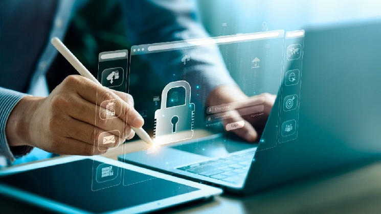 Армстронг з Coinbase підтримав скасування санкцій проти Tornado Cash для захисту приватності та свободи слова