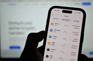 XRP близок к обгону Tether: битва за третье место в крипторанжировании