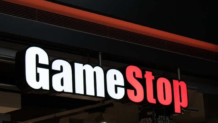 Gamestop и биткойн: Майкл Сейлор предлагает инвестировать $3 миллиарда для повышения доверия к компании