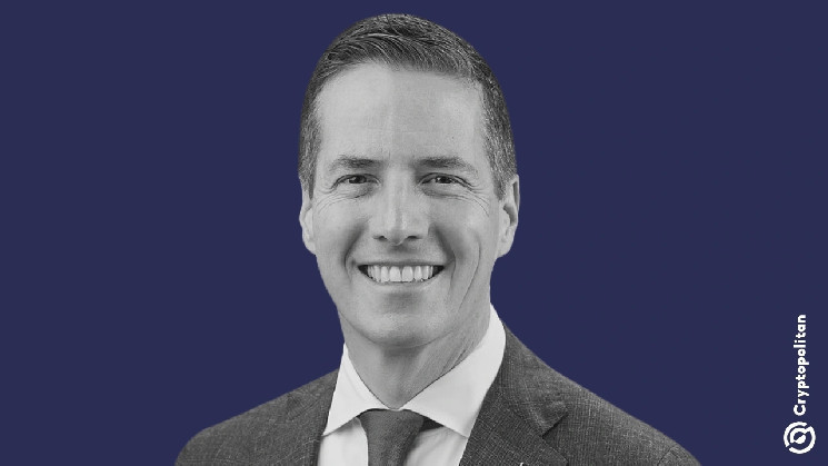 Сенатор Морено критикує Генслера за агресивне регулювання криптовалют і підтримує нового голову SEC Пола Аткінса.