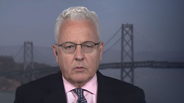 Звіт SEC про Хінмана: конфлікти інтересів у криптоінвестиціях не підтверджені