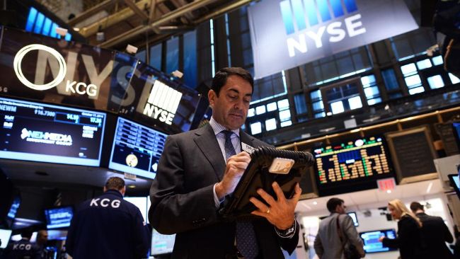 Біткоїн відновлюється: позитивні зміни на крипторинку після рішення Трампа про скасування мит на технології