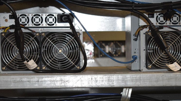 CleanSpark змінює стратегію: продає біткоїни для підтримки операцій замість їх накопичення