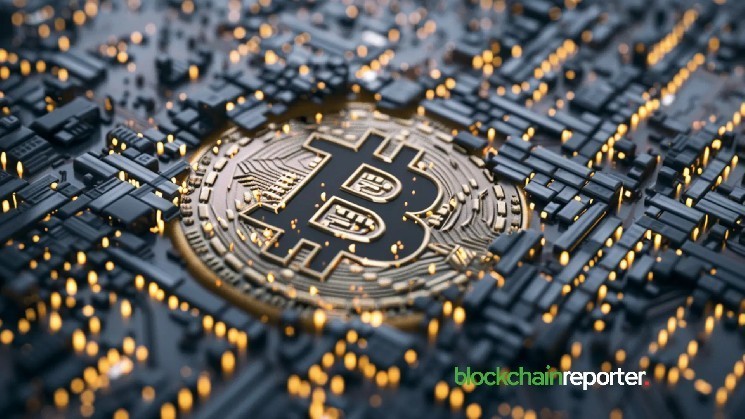 Долгосрочные держатели биткойна показывают минимальное давление на продажу: сигнал для бычьих трейдеров