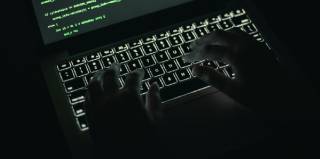 Обвинувачення США проти іранця за управління темним ринком Nemesis, що сприяв продажу наркотиків і кібервпослуг