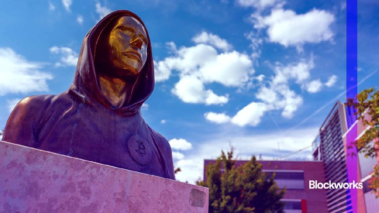 Сатоши Накамото и загадка его исчезновения: Что стояло за последним письмом?