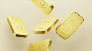 Киргизия запускает золотообеспеченную стабильную монету Gold Dollar, привязанную к доллару США 1:1 для международных трансакций.