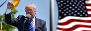 Биткойн близок к 100 000 долларов на фоне торговых переговоров Трампа и снижения тарифов