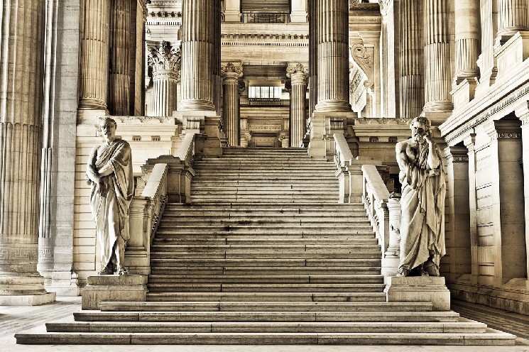 Быкам Биткойна предстоит преодолеть сопротивление на $105,000 для продолжения роста до исторических максимумов