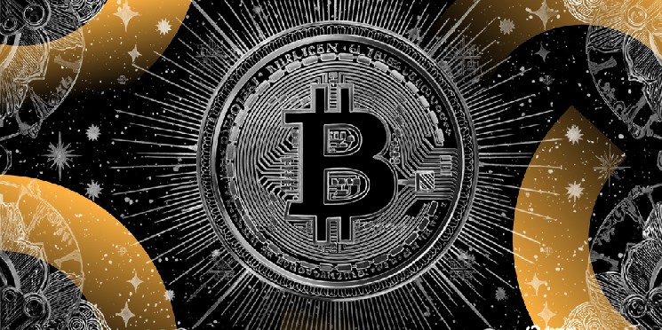 Биткойн впервые превысил $105,000, XRP и Догекоин продолжают рост