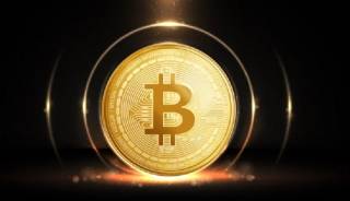 Чи загрожує Bitcoin корекція? Аналітики прогнозують можливе зниження до $100,000.
