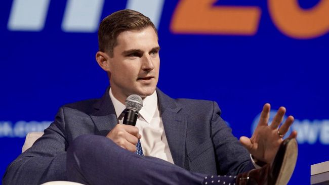 США на пути к статусу глобальной биткойн-супердержавы: заявление Бо Хайнса на конференции Bitcoin 2025